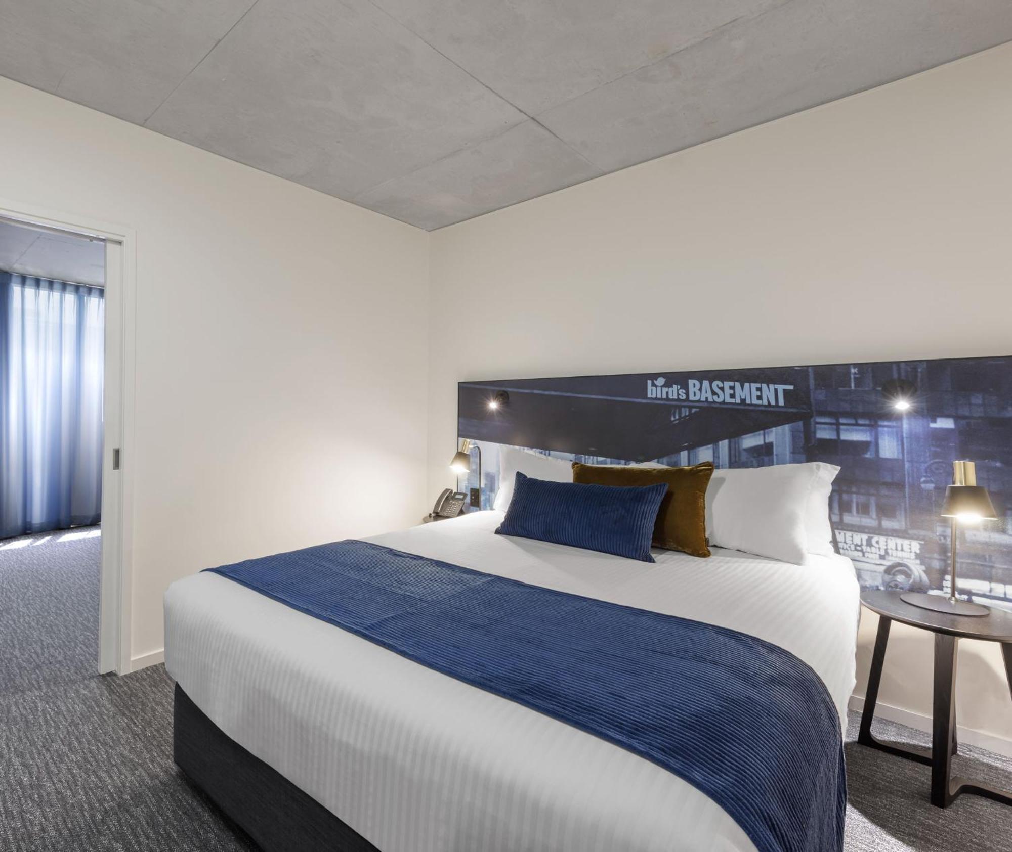 Oaks Melbourne St Kilda Road Hotel Exterior photo